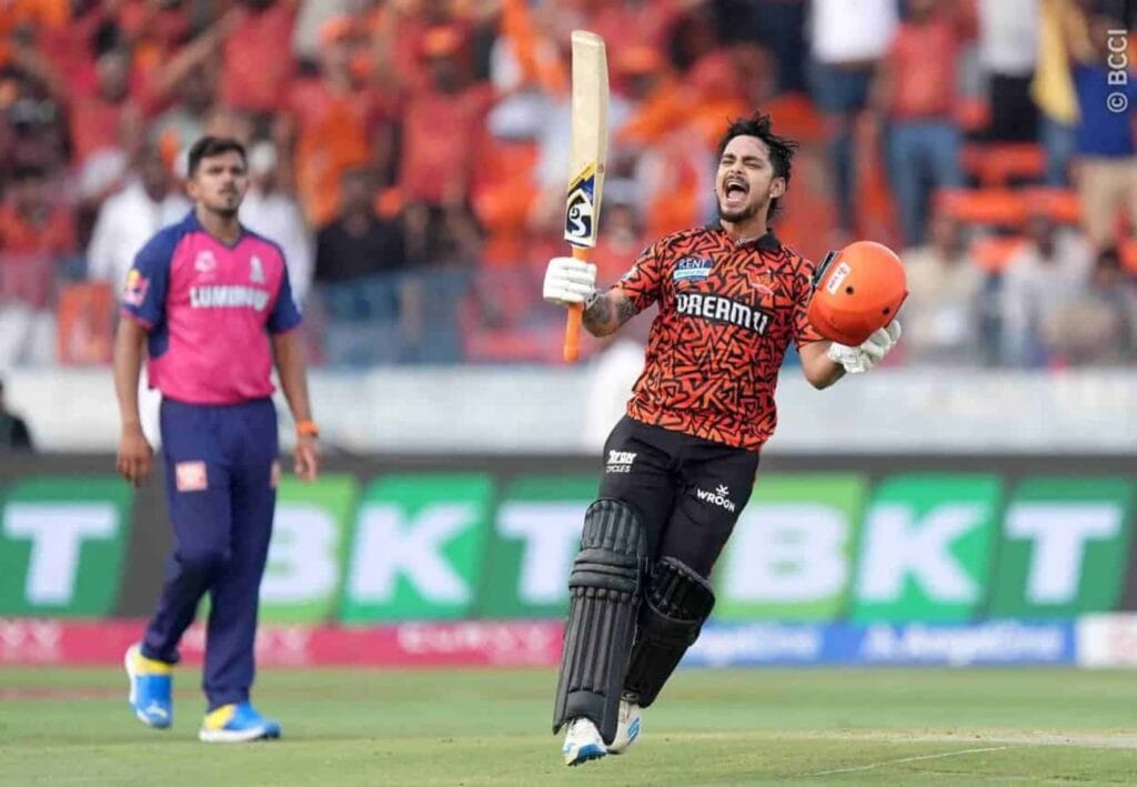 দ্বিতীয় ম্যাচে সানরাইজার্স হায়দরাবাদ ৪৪ রানে হারিয়ে দেয় রাজস্থান রয়্যালসকে