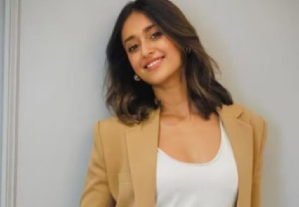 দ্বিতীয়বার মাতৃত্বের স্বাদ, কেমন কাটছে ইলিয়ানার দিন?