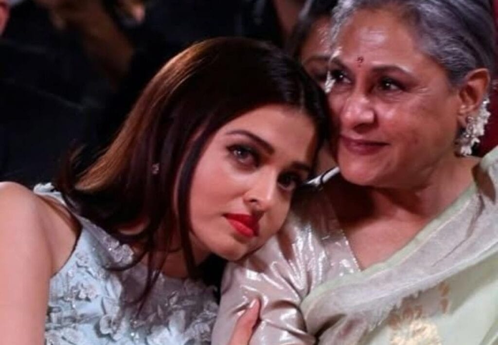 জয়ার কথা শুনেই চোখে জল ঐশ্বর্যার! শাশুড়ি-বৌমার সম্পর্কের 'তিক্ততা' কোন নতুন মোড় নিল!