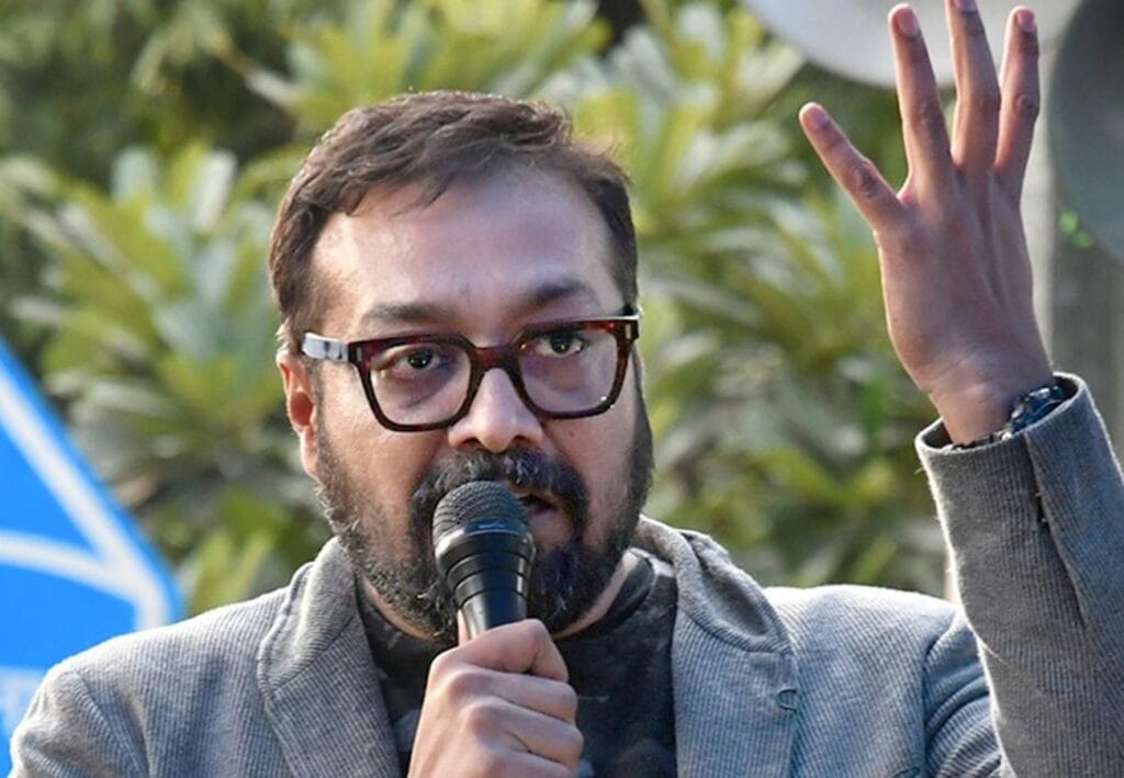 ধর্ষণ-খুনের হুমকি পাচ্ছে পরিবার! ব্রাহ্মণদের তোপের মুখে পড়ে ক্ষমা চাইলেন অনুরাগ কাশ্যপ