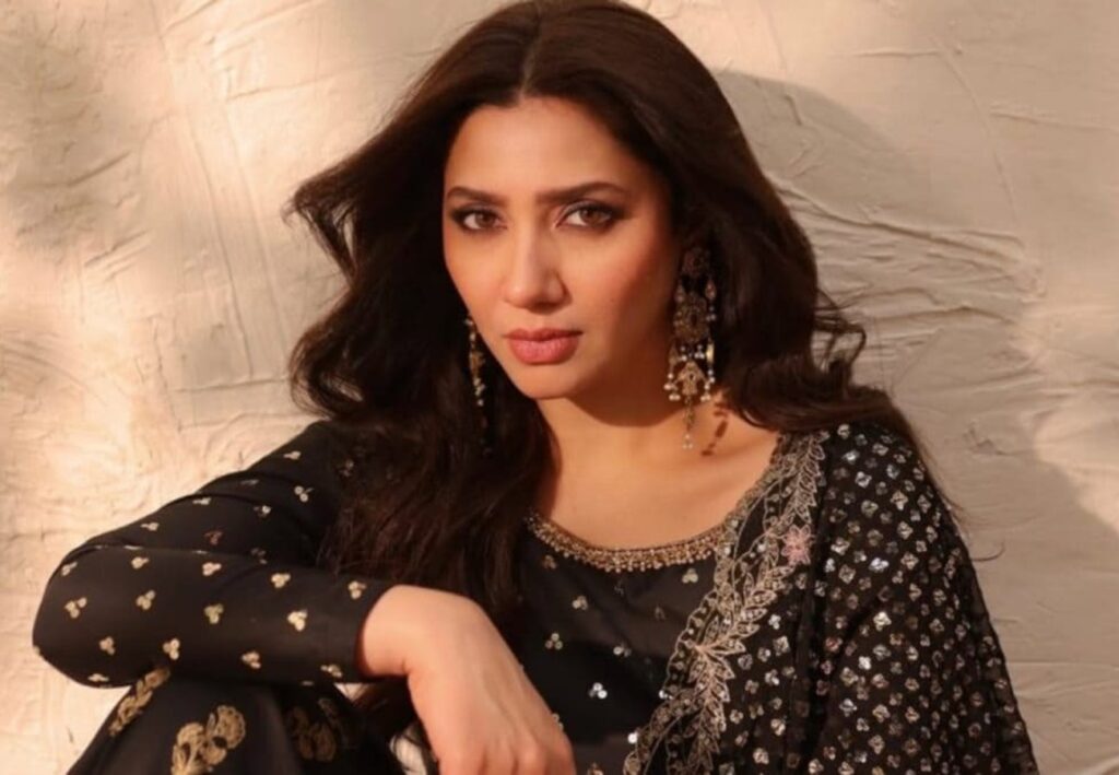 পহেলগাঁও কাণ্ড নিয়ে সরব মাহিরা খান, পোস্ট লিখেও কেন মুছে দিলেন পাকিস্তানি অভিনেত্রী?