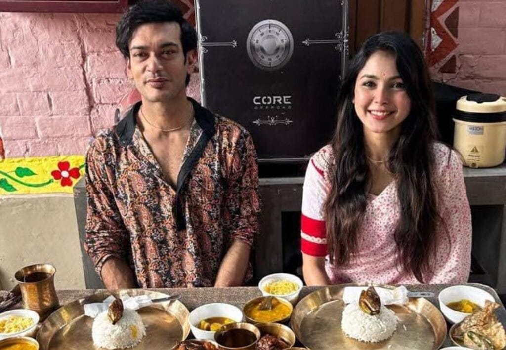 পর্দার খলনায়িকাই বাস্তবের জীবনসঙ্গিনী! 'ফুলকি' ধারাবাহিকের ‘শালিনী’র সঙ্গেই ছাদনাতলায় অভিষেক বসু