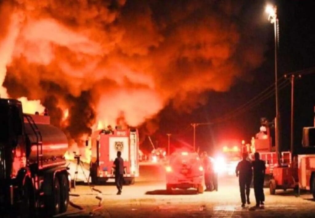 বড়বাজার ফেরাল স্টিফেন কোর্টের স্মৃতি, মেছুয়ার হোটেলে ভয়াবহ অগ্নিকাণ্ড