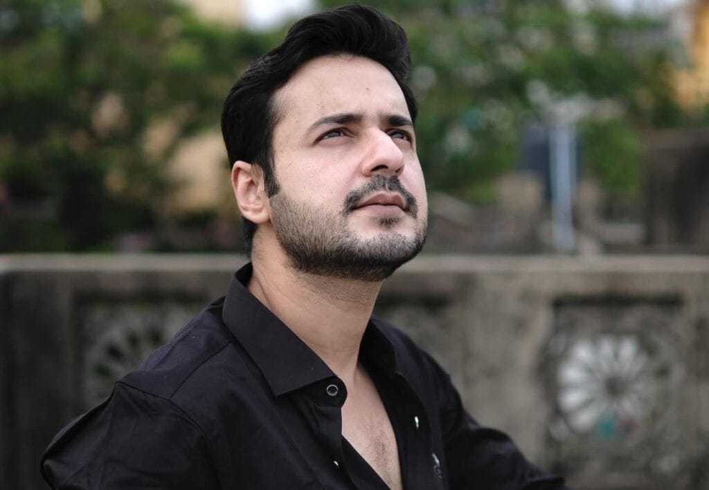 পিতৃদিবসেই বাড়িতে এল কন্যা, 'বাবাকে অল্প পেয়েছি, নিজে ভাল বাবা হব', আবেগী নীল