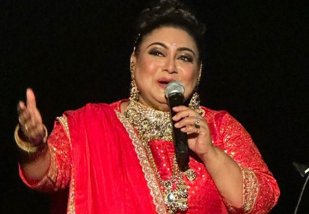 পেশার ঊর্ধ্বেও গান জীবনের অঙ্গ, ছোটবেলায় বাচ্চাদের পুতল থাকে, আমার ছিল গান: জোজো