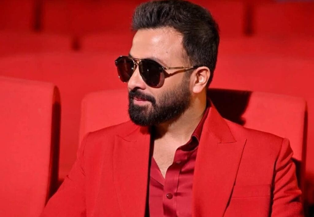 হলিউডে শাকিব খান! কোন হলিউড নায়িকার বিপরীতে দেখা যাবে বাংলাদেশের সুপারস্টারকে?