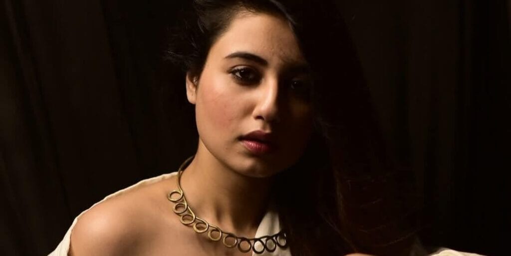 ‘ভানুপ্রিয়া ভূতের হোটেল’-এর শুটে বিপত্তি, কর্নিয়ায় আঘাত পেয়ে হাসপাতালেই চিকিৎসা স্বস্তিকার